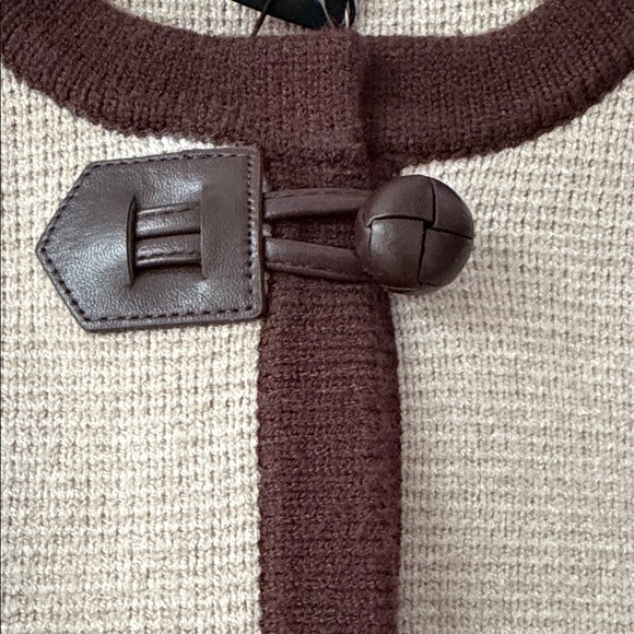 Tahari Women’s Knit Toggle Cardigan Sweater Jacket in Elegant Beige/Brown Sz-S - Picture 7 of 10